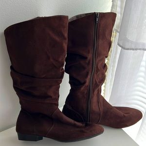 Brown suede boots Size 13 Women’s only worn once in home on carpet